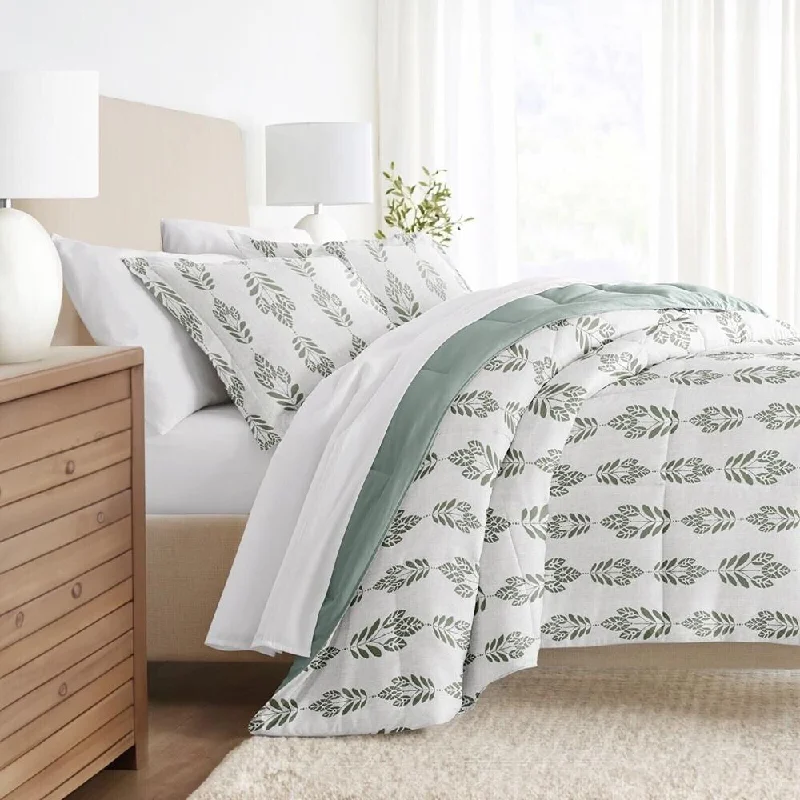 Microfiber blankets that are durable and easy to care forFull/Queen Floral Patterned Reversible Comforter Set Green Microfiber blankets that are durable and easy to care forFull/Queen Floral Patterned Reversible Comforter Set Green