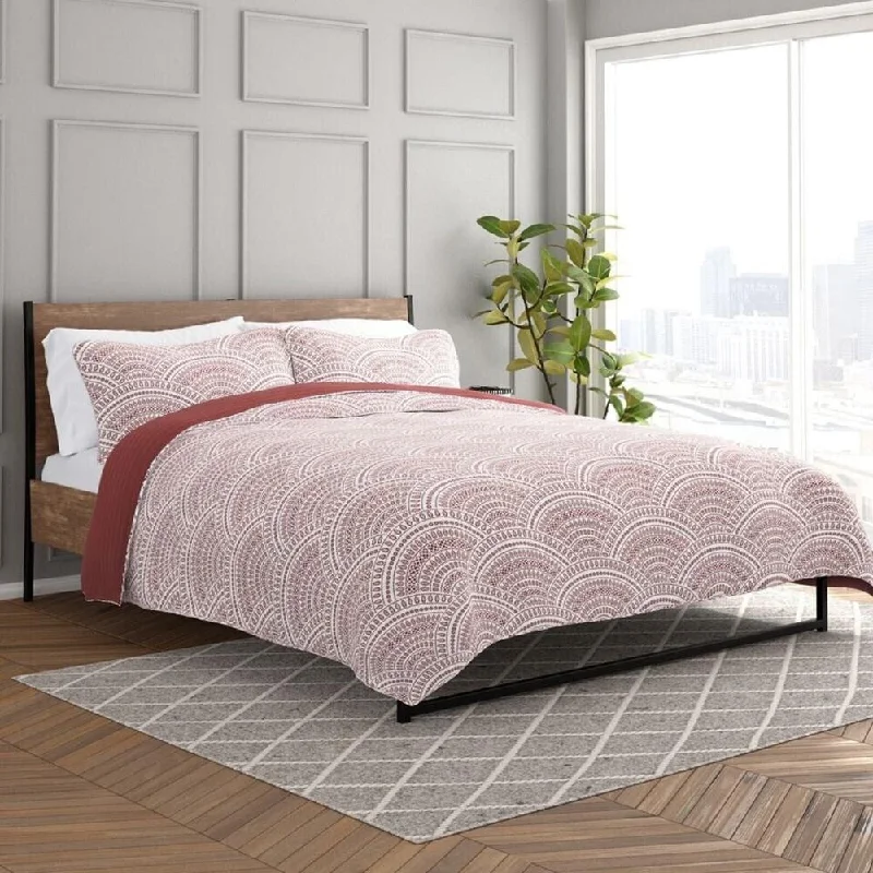 Chenille blankets with a thick and fuzzy texture3pc King/Cal King Quilted Coverlet Set Reversible Scallop Terracotta Chenille blankets with a thick and fuzzy texture3pc King/Cal King Quilted Coverlet Set Reversible Scallop Terracotta