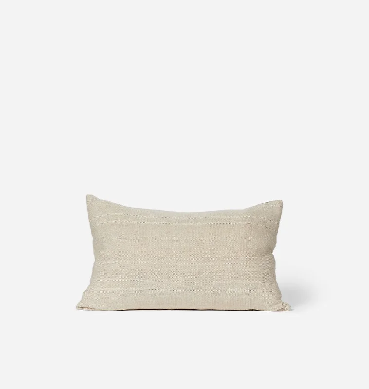 Velvet Pillows for a Touch of ElegancePlush Pillows for a Cozy BedPomo Pillow