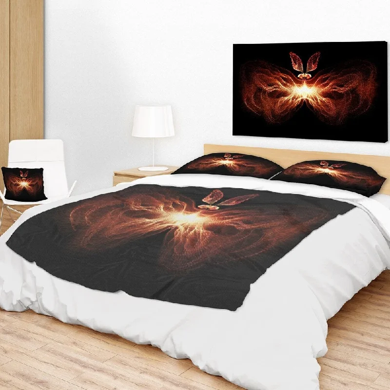Rayon from bamboo blankets for a silky and breathable feelDesignart 'Fire in Middle Fractal Butterfly' Abstract Throw Blanket Rayon from bamboo blankets for a silky and breathable feelDesignart 'Fire in Middle Fractal Butterfly' Abstract Throw Blanket