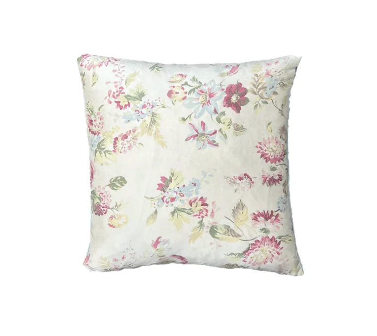 Square Pillows for Modern Home DecorSilk Pillows for Smooth Skin and HairRachel Ashwell® Heritage Silk Floral Pillow - 18" x 18" Square Pillows for Modern Home DecorSilk Pillows for Smooth Skin and HairRachel Ashwell® Heritage Silk Floral Pillow - 18" x 18"