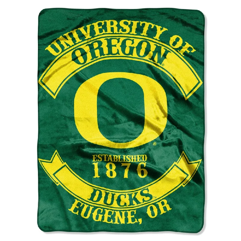 Acrylic blankets for a soft and affordable alternativeOfficial Collegiate 'Rebel' 60 x 80-inch Raschel Throw by The Northwest Company Acrylic blankets for a soft and affordable alternativeOfficial Collegiate 'Rebel' 60 x 80-inch Raschel Throw by The Northwest Company