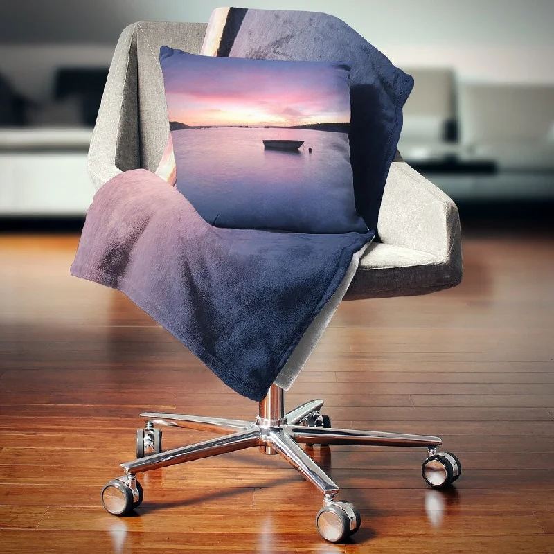 Acrylic blankets for a soft and affordable alternativeDesignart 'Lagoa de Albufeira Seascape Portugal' Seashore Throw Blanket Acrylic blankets for a soft and affordable alternativeDesignart 'Lagoa de Albufeira Seascape Portugal' Seashore Throw Blanket