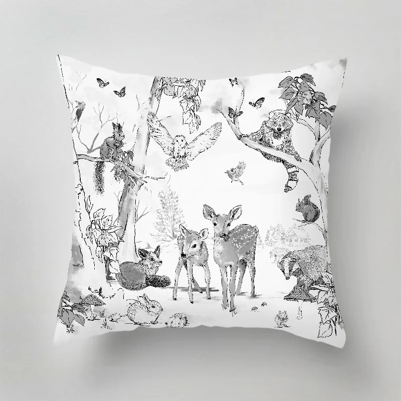 Soft and Fluffy Pillows for Bedroom ComfortFeather Pillows for a Luxurious SleepOutdoor Pillow - MAGICAL FOREST - black/white Soft and Fluffy Pillows for Bedroom ComfortFeather Pillows for a Luxurious SleepOutdoor Pillow - MAGICAL FOREST - black/white
