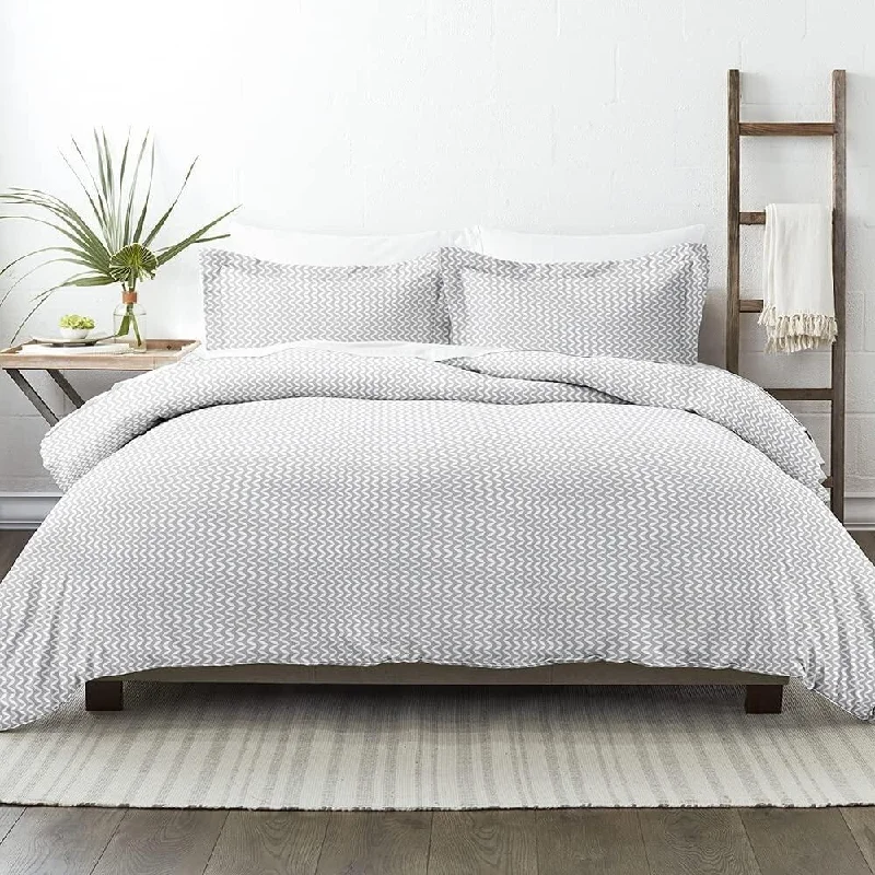 Recycled polyester blankets for an eco - conscious option3pc King/Cal King Premium Puffed Chevron Duvet Cover Set Light Grey Recycled polyester blankets for an eco - conscious option3pc King/Cal King Premium Puffed Chevron Duvet Cover Set Light Grey