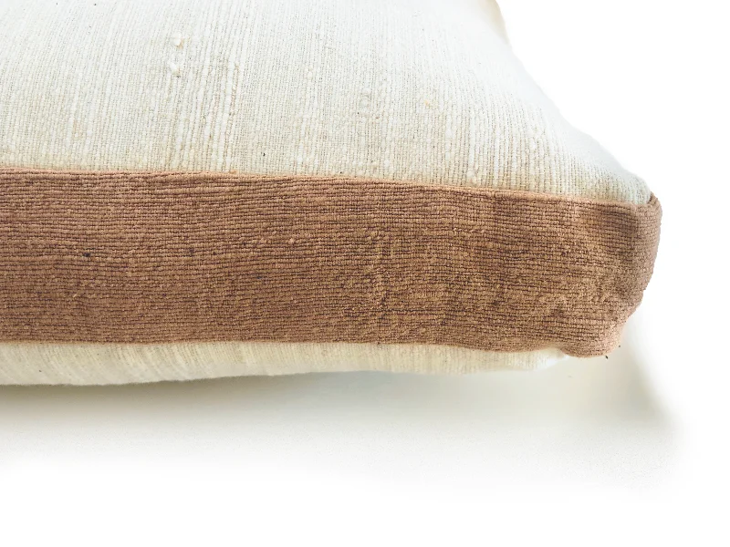 Plush Pillows for a Cozy BedVelvet Pillows for a Touch of EleganceWhite & Himalayan Contour Line Pillow Cover 18x18in Plush Pillows for a Cozy BedVelvet Pillows for a Touch of EleganceWhite & Himalayan Contour Line Pillow Cover 18x18in