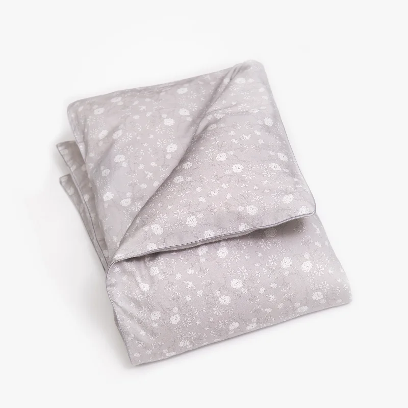 Polyester duvet covers with durability and colorfastnessBird’s Song Baby Duvet - Grey Polyester duvet covers with durability and colorfastnessBird’s Song Baby Duvet - Grey