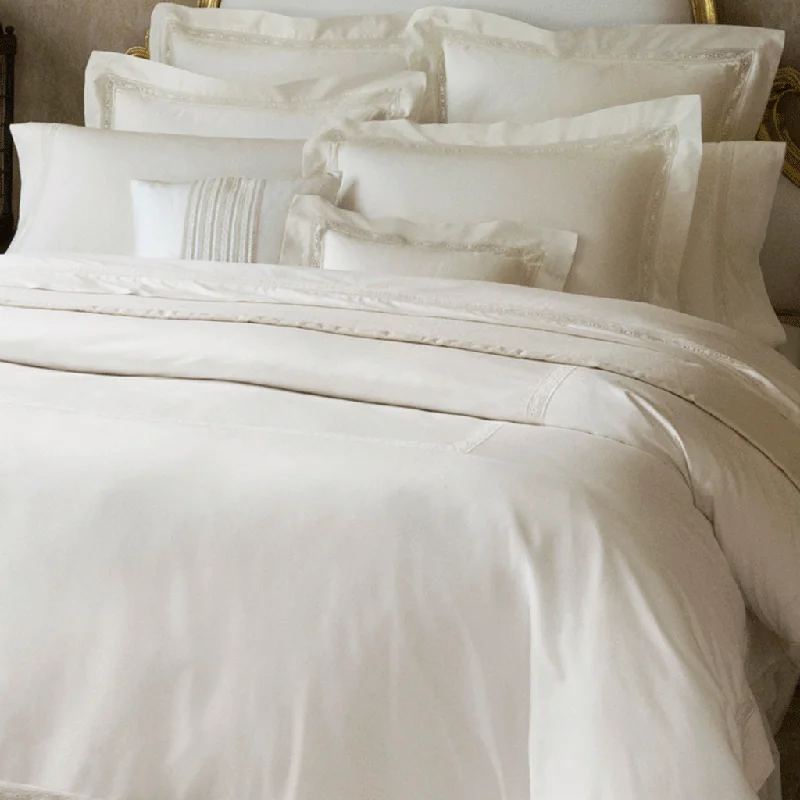 Flat Sheets with a High - Quality Finish for a Luxurious LookGiza 45 Lace Percale Sheet Collection Flat Sheets with a High - Quality Finish for a Luxurious LookGiza 45 Lace Percale Sheet Collection