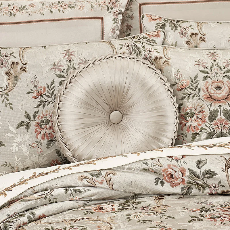 Velvet Pillows for a Touch of ElegancePecora Tufted Round Decorative Throw Pillow