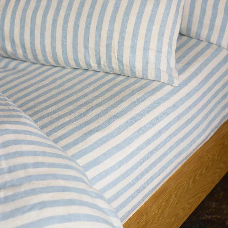 Flat Sheets with a High - Quality Finish for a Luxurious LookCoastal Blue Pembroke Stripe 100% Linen Fitted Sheet Flat Sheets with a High - Quality Finish for a Luxurious LookCoastal Blue Pembroke Stripe 100% Linen Fitted Sheet