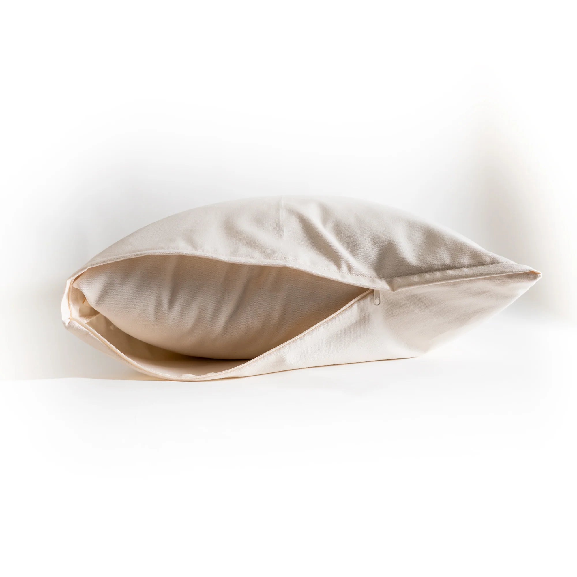 Plush Pillows for a Cozy BedSachi Organics Pillow Protector for Bed Pillows
