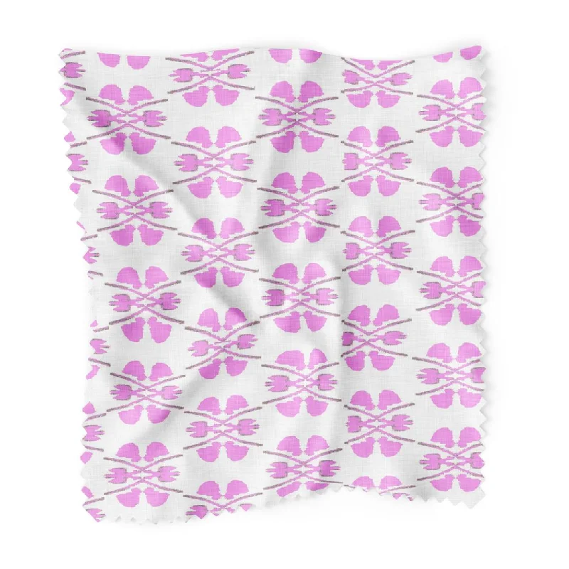 Full - size duvet covers suitable for full - sized beds in guest rooms or small bedroomsClover Pink Fabric by the Yard Full - size duvet covers suitable for full - sized beds in guest rooms or small bedroomsClover Pink Fabric by the Yard