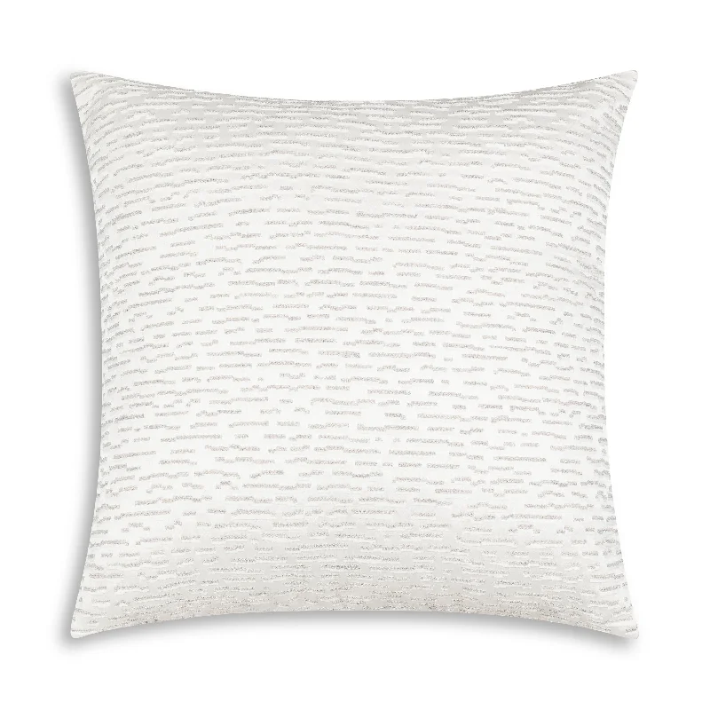 Travel Pillows for Long JourneysCL215310-01