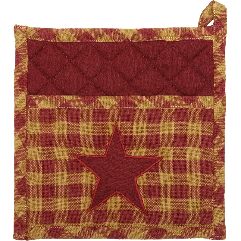 Burgundy Star Pot Holder 8x8