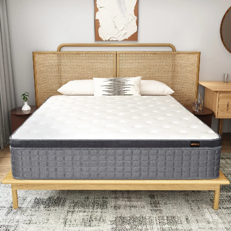 King - size mattresses for spacious master bedrooms12" Medium-Firm Pillow Top Hybrid Mattress King - size mattresses for spacious master bedrooms12" Medium-Firm Pillow Top Hybrid Mattress