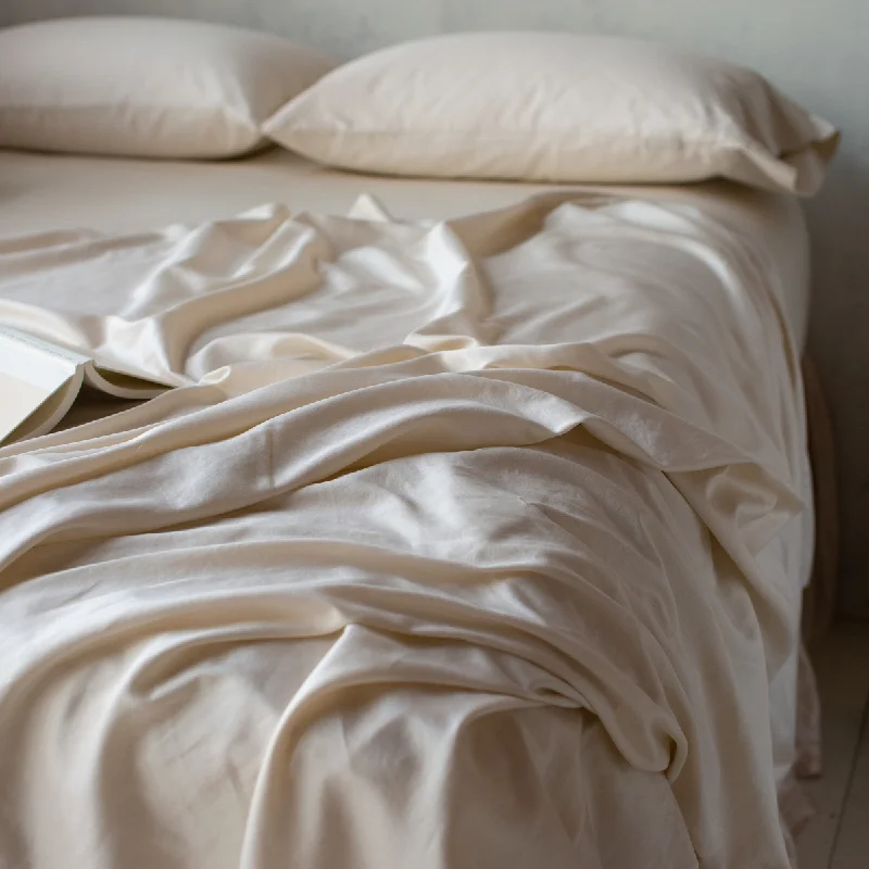 Rayon - Cotton Sheets for a Breathable and Soft BlendBria Flat Sheet
