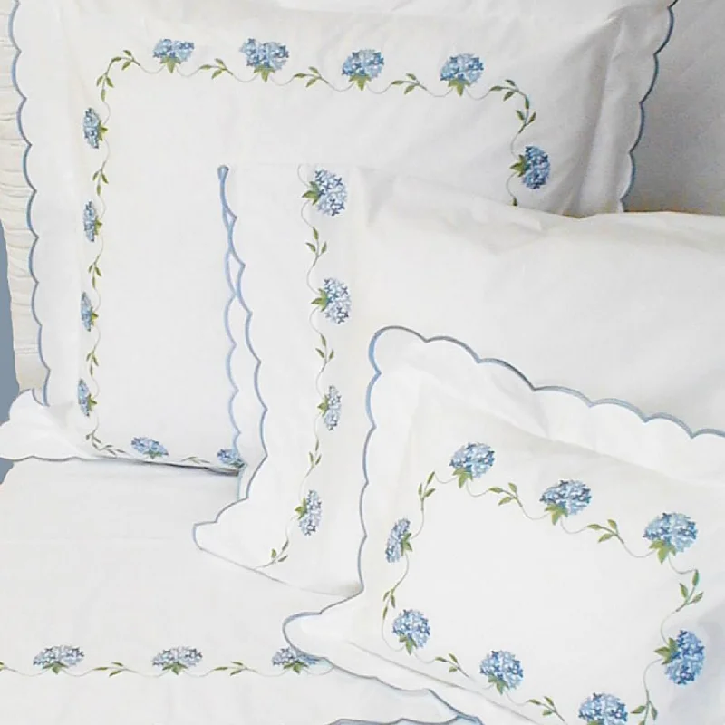 Silk duvet covers for a smooth and elegant touchHydrangea Border Bedding Collection Silk duvet covers for a smooth and elegant touchHydrangea Border Bedding Collection