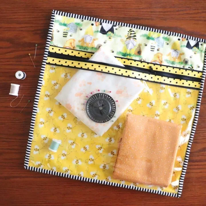 Travel Pillows for Long JourneysQuilt As You Go Project Bags