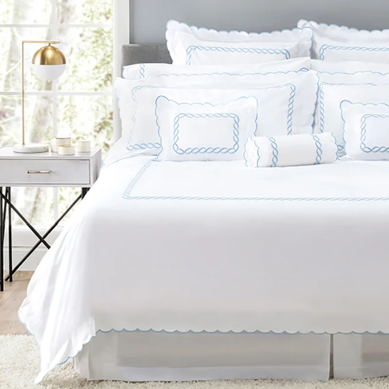 Bamboo - derived duvet covers with antibacterial and moisture - wicking propertiesChain with Scallop Bedding Collection Bamboo - derived duvet covers with antibacterial and moisture - wicking propertiesChain with Scallop Bedding Collection