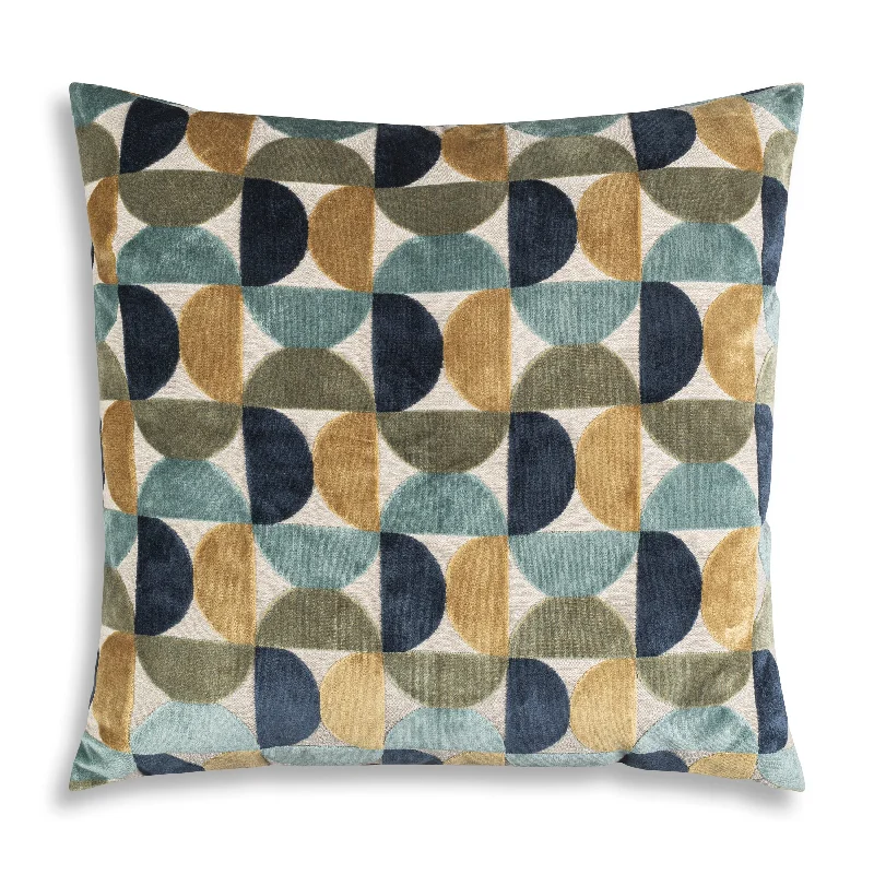 Velvet Pillows for a Touch of EleganceCRESCENT-OCEAN