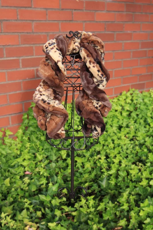 Square Pillows for Modern Home DecorTwisty  Twirly Scarf