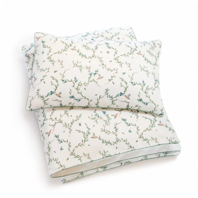 Duvet covers that work well with memory - foam mattresses for added comfortSecret Garden Toddler Duvet - Ivory Duvet covers that work well with memory - foam mattresses for added comfortSecret Garden Toddler Duvet - Ivory