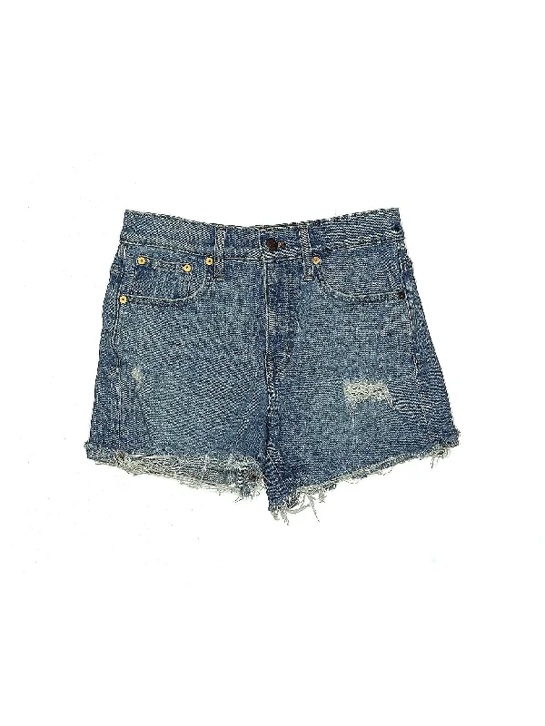 Mid-Rise Denim Shorts in Light Wash