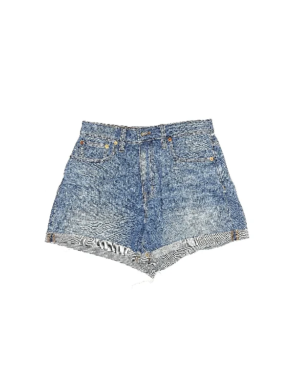 Mid-Rise Denim Shorts in Medium Wash