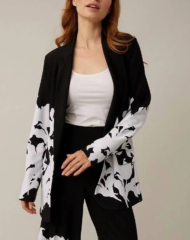 Floral Border Blazer In Black/white