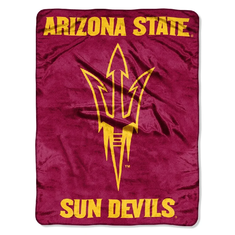 Queen - size blankets for standard - sized bedsArizona State Grunge Micro Fleece Blanket - Multi Queen - size blankets for standard - sized bedsArizona State Grunge Micro Fleece Blanket - Multi