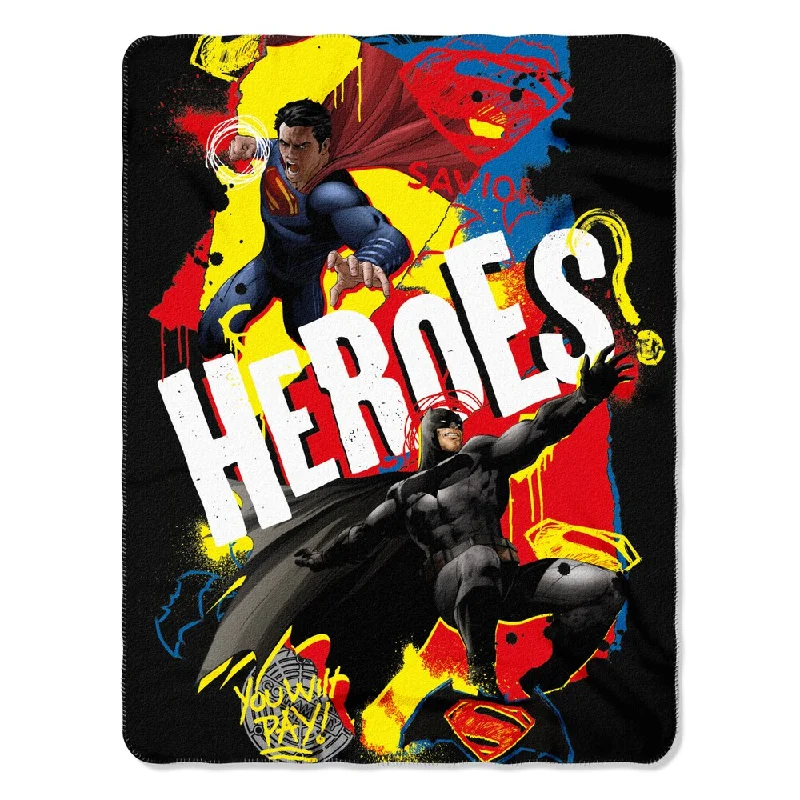 Chenille blankets with a thick and fuzzy textureBatman V Superman DOJ Super Heroes Throw Chenille blankets with a thick and fuzzy textureBatman V Superman DOJ Super Heroes Throw