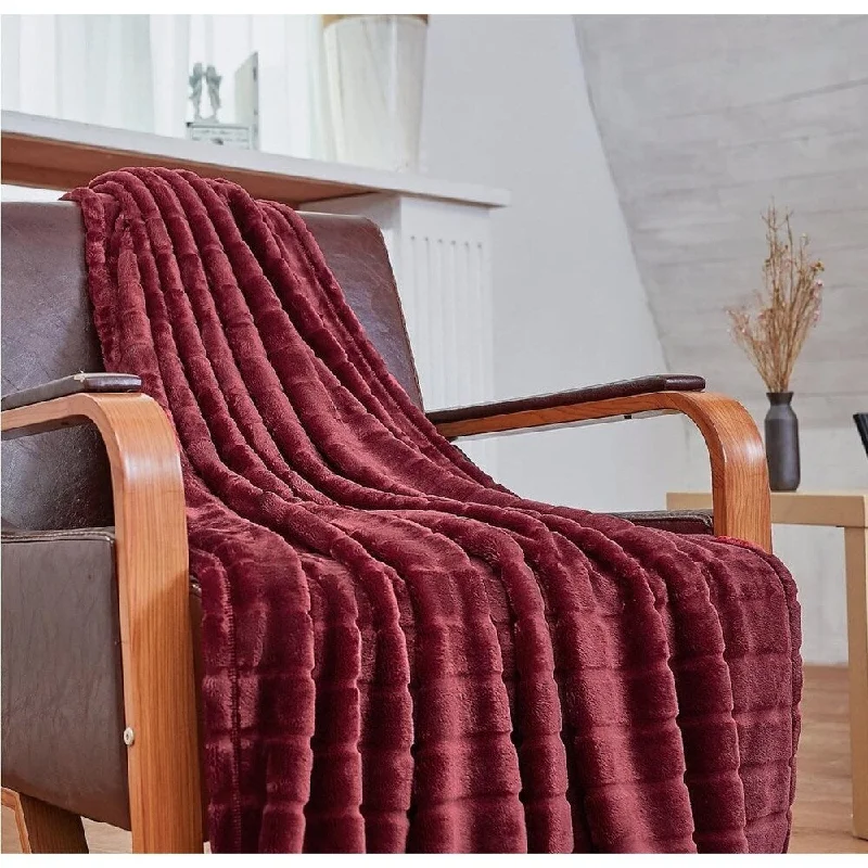 Acrylic blankets for a soft and affordable alternativeBurgundy Velvet Plush Throw Blanket 50" x 60" Acrylic blankets for a soft and affordable alternativeBurgundy Velvet Plush Throw Blanket 50" x 60"