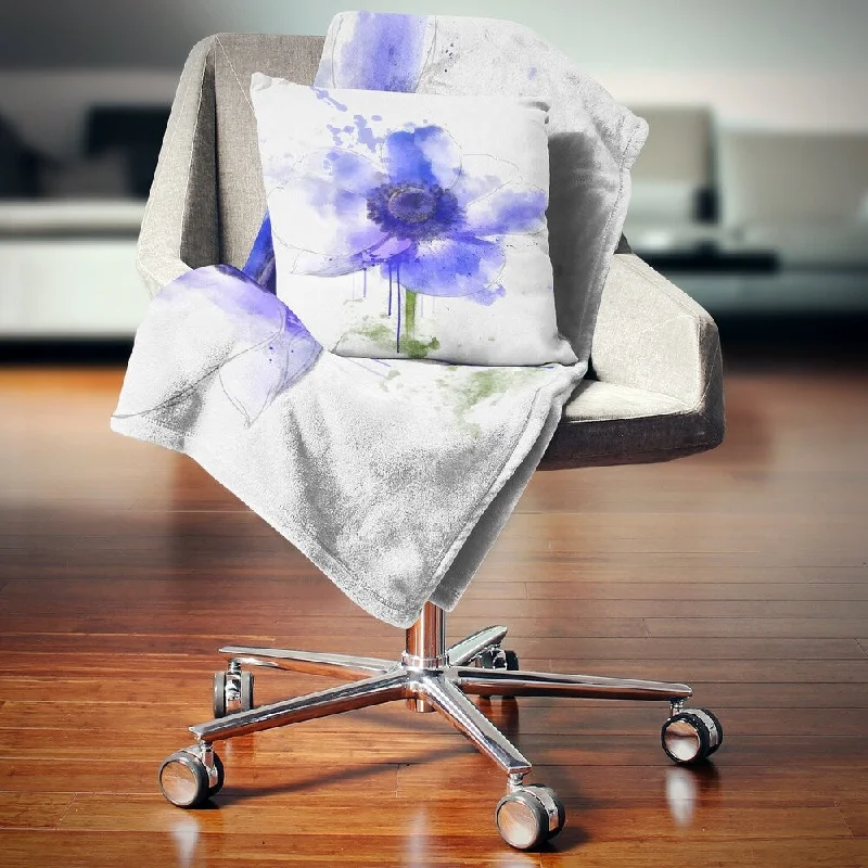 Fleece blankets for a cozy and plush textureDesignart 'Blue Anemone Sketch Watercolor' Floral Throw Blanket Fleece blankets for a cozy and plush textureDesignart 'Blue Anemone Sketch Watercolor' Floral Throw Blanket