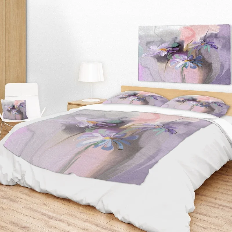 Alpaca wool blankets for a hypoallergenic and warm optionDesignart 'Blue Daisies Watercolor' Animal Throw Blanket Alpaca wool blankets for a hypoallergenic and warm optionDesignart 'Blue Daisies Watercolor' Animal Throw Blanket