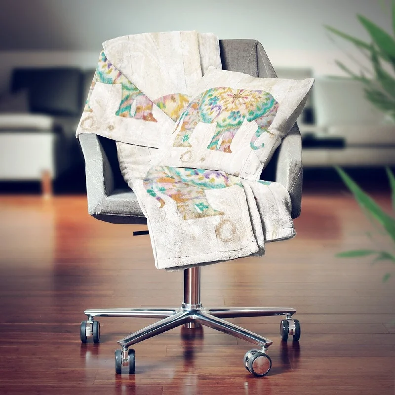 Bamboo fiber blankets with natural antibacterial propertiesDesignart' Boho Paisley Elephant I' Eclectic Throw Blanket - 71x59 Bamboo fiber blankets with natural antibacterial propertiesDesignart' Boho Paisley Elephant I' Eclectic Throw Blanket - 71x59