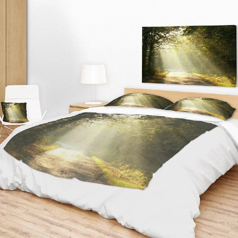 Mohair blankets with a unique sheen and softnessDesignart 'Bright Sunbeams to Fall Forest' Landscape Photography Throw Blanket Mohair blankets with a unique sheen and softnessDesignart 'Bright Sunbeams to Fall Forest' Landscape Photography Throw Blanket