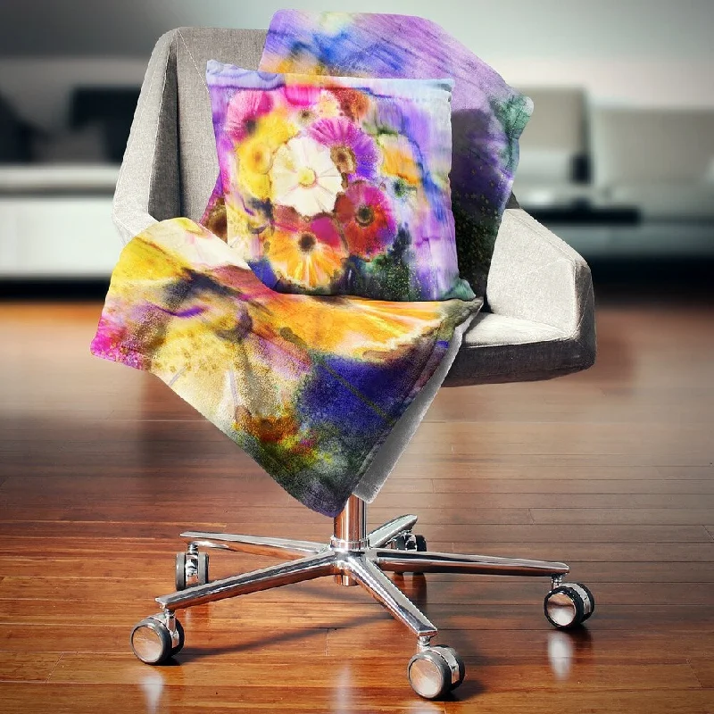 Wool blankets with natural warmth and insulationDesignart 'Bunch of Colored Daisy Flowers' Floral Throw Blanket Wool blankets with natural warmth and insulationDesignart 'Bunch of Colored Daisy Flowers' Floral Throw Blanket