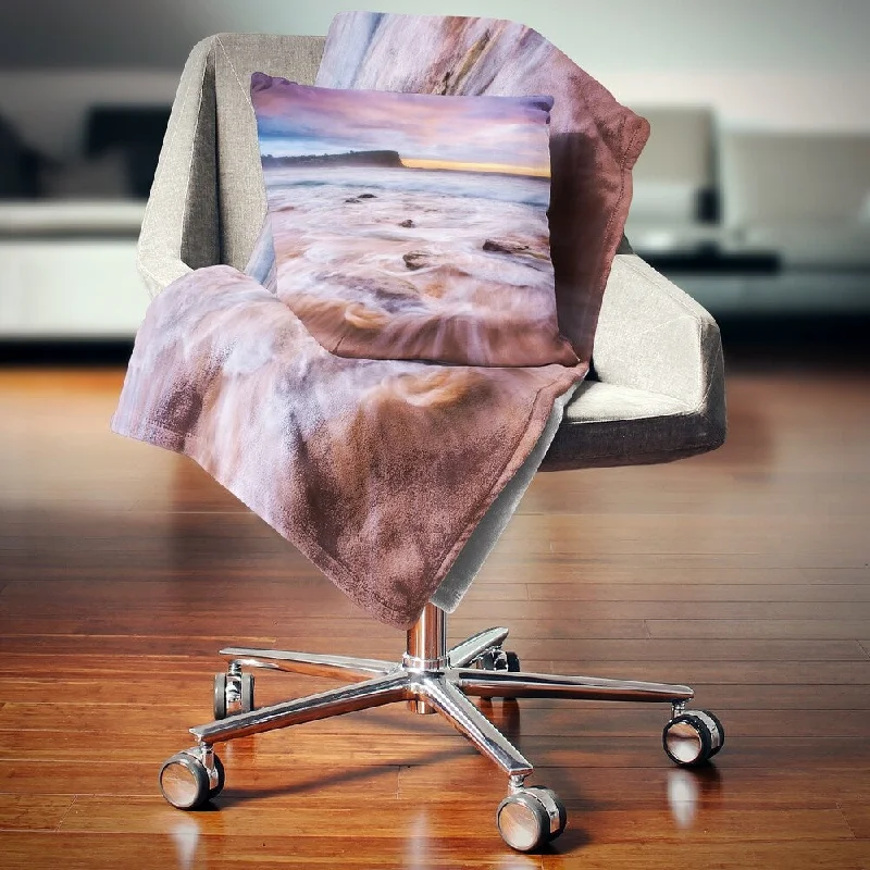 Synthetic fiber blend blankets for a budget - friendly choiceDesignart 'Fascinating Seashore with White Waters' Seashore Throw Blanket Synthetic fiber blend blankets for a budget - friendly choiceDesignart 'Fascinating Seashore with White Waters' Seashore Throw Blanket