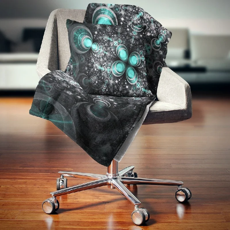 Alpaca wool blankets for a hypoallergenic and warm optionDesignart 'Glittering Dark Green Fractal Flower' Floral Throw Blanket Alpaca wool blankets for a hypoallergenic and warm optionDesignart 'Glittering Dark Green Fractal Flower' Floral Throw Blanket