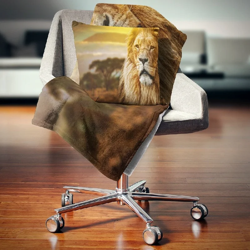Rayon from bamboo blankets for a silky and breathable feelDesignart 'Lion and Mount Kilimanjaro' Animal Throw Blanket Rayon from bamboo blankets for a silky and breathable feelDesignart 'Lion and Mount Kilimanjaro' Animal Throw Blanket