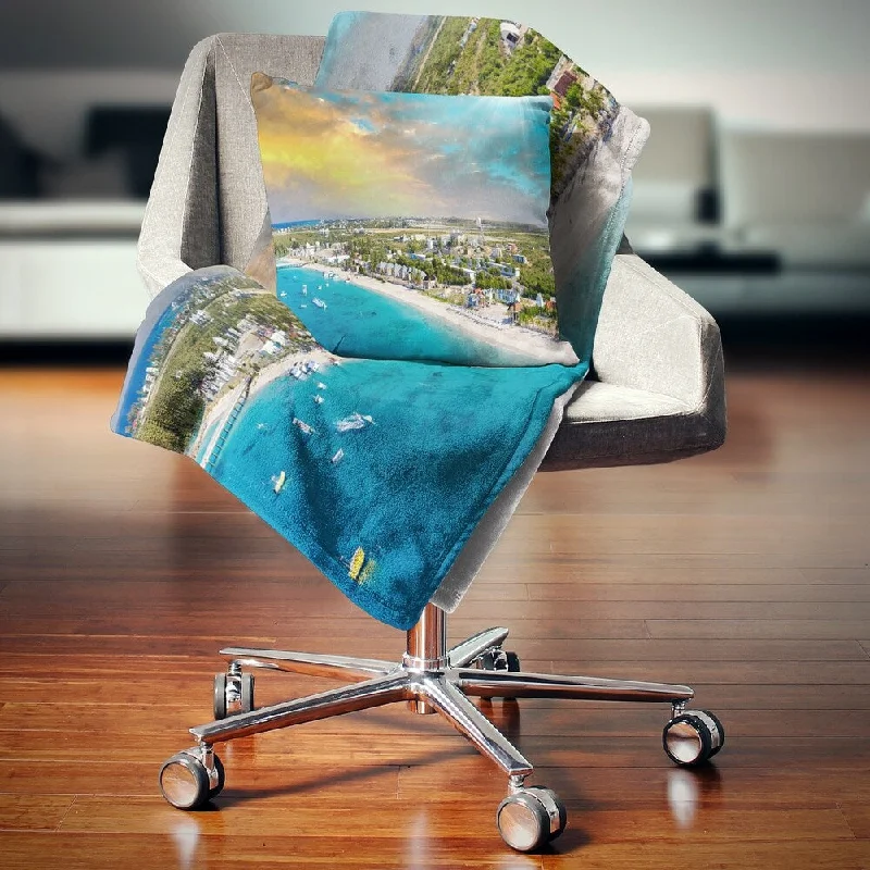 Queen - size blankets for standard - sized bedsDesignart 'Panoramic Caribbean Island' Landscape Photography Throw Blanket