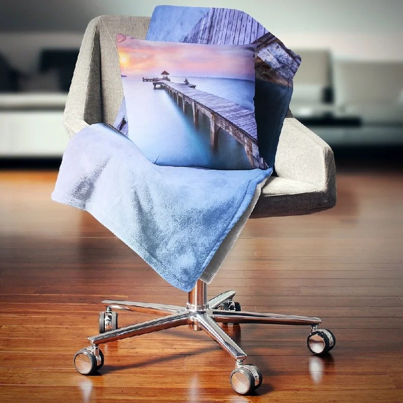 King - size blankets to cover large beds comfortablyDesignart 'Purple Seas and Long Wooden Pier' Pier Seascape Throw Blanket King - size blankets to cover large beds comfortablyDesignart 'Purple Seas and Long Wooden Pier' Pier Seascape Throw Blanket