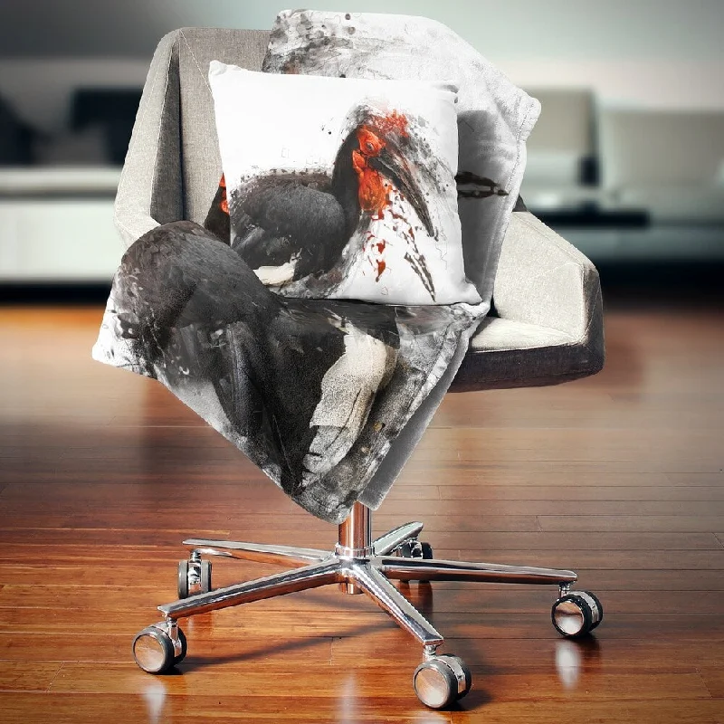 King - size blankets to cover large beds comfortablyDesignart 'Relaxing Large Exotic Bird' Animal Throw Blanket King - size blankets to cover large beds comfortablyDesignart 'Relaxing Large Exotic Bird' Animal Throw Blanket
