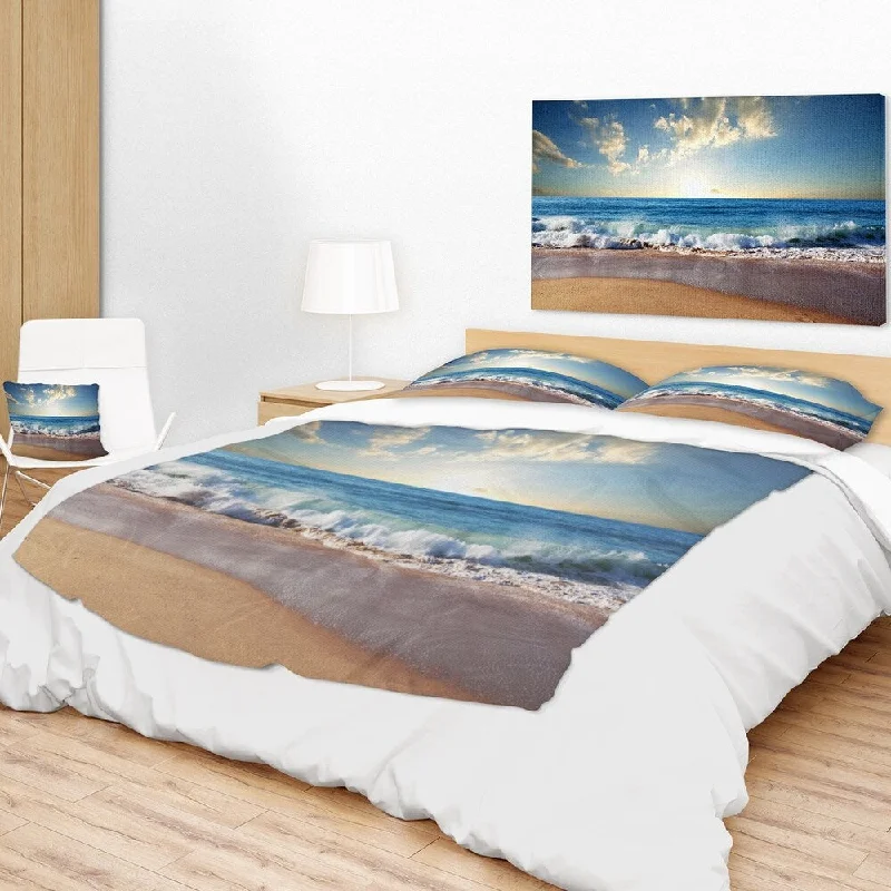 King - size blankets to cover large beds comfortablyDesignart 'Sea Sunset' Seascape Photography Throw Blanket King - size blankets to cover large beds comfortablyDesignart 'Sea Sunset' Seascape Photography Throw Blanket