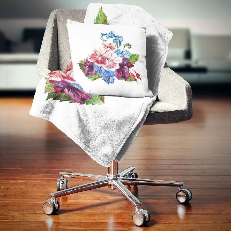 Mohair blankets with a unique sheen and softnessDesignart 'Vintage Floral Watercolor' Floral Throw Blanket