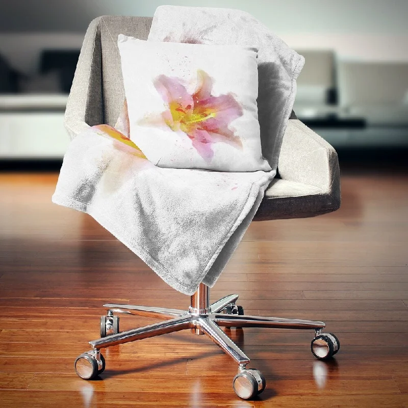 Acrylic blankets for a soft and affordable alternativeDesignart 'Watercolor Pink Lily Flower Sketch' Floral Throw Blanket
