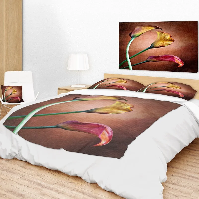 Linen blankets with a rustic and textured lookDesignart 'Zantedeschia Aethiopica' Floral Throw Blanket Linen blankets with a rustic and textured lookDesignart 'Zantedeschia Aethiopica' Floral Throw Blanket