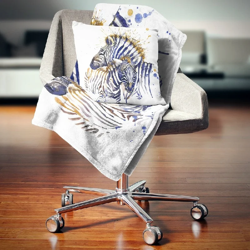 Chenille blankets with a thick and fuzzy textureDesignart 'Zebra Watercolor Rightwards' Animal Throw Blanket Chenille blankets with a thick and fuzzy textureDesignart 'Zebra Watercolor Rightwards' Animal Throw Blanket
