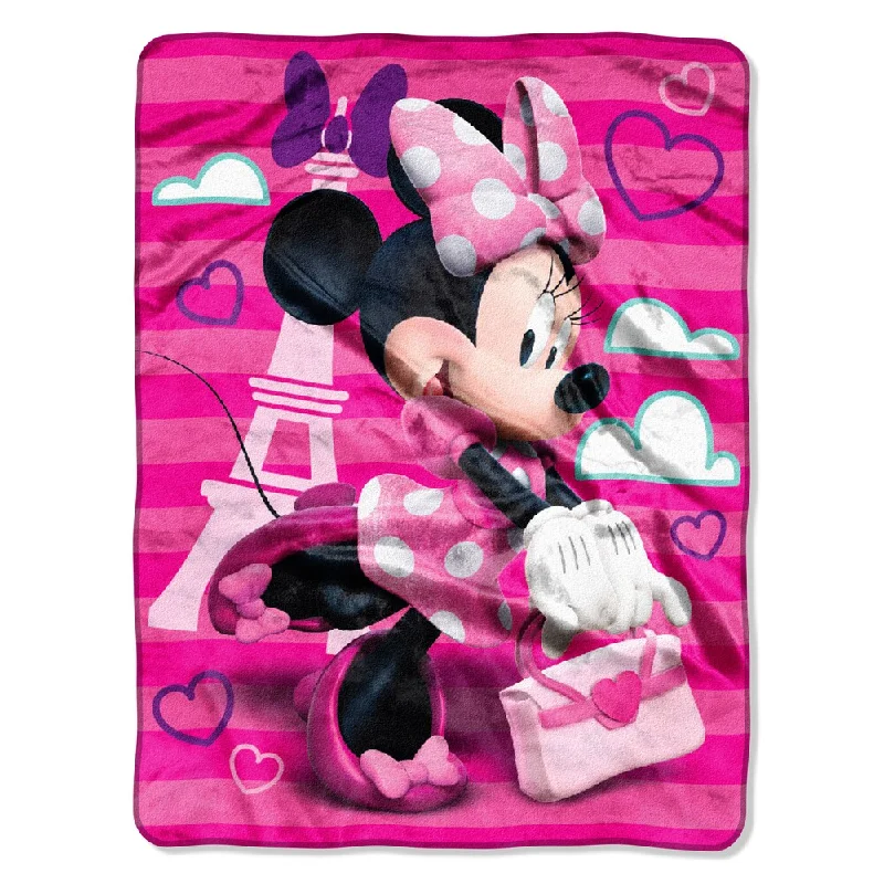 Cotton blankets for breathability and a lightweight feelENT 059 Minnie Travel In Style Blanket Cotton blankets for breathability and a lightweight feelENT 059 Minnie Travel In Style Blanket