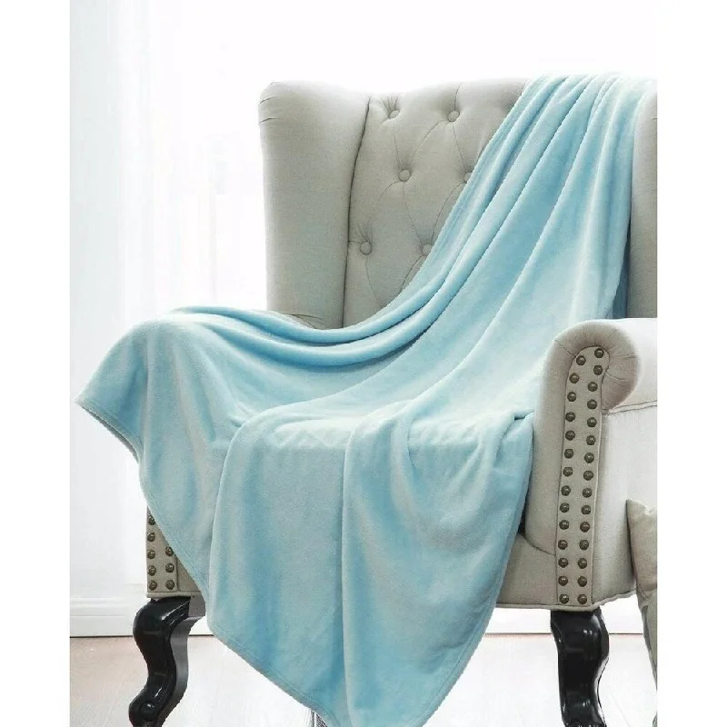 Cotton blankets for breathability and a lightweight feelLight Blue Fleece Throw Blanket 50" x 60" Cotton blankets for breathability and a lightweight feelLight Blue Fleece Throw Blanket 50" x 60"